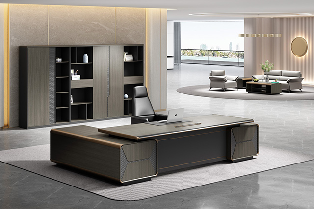 班臺側(cè)視圖